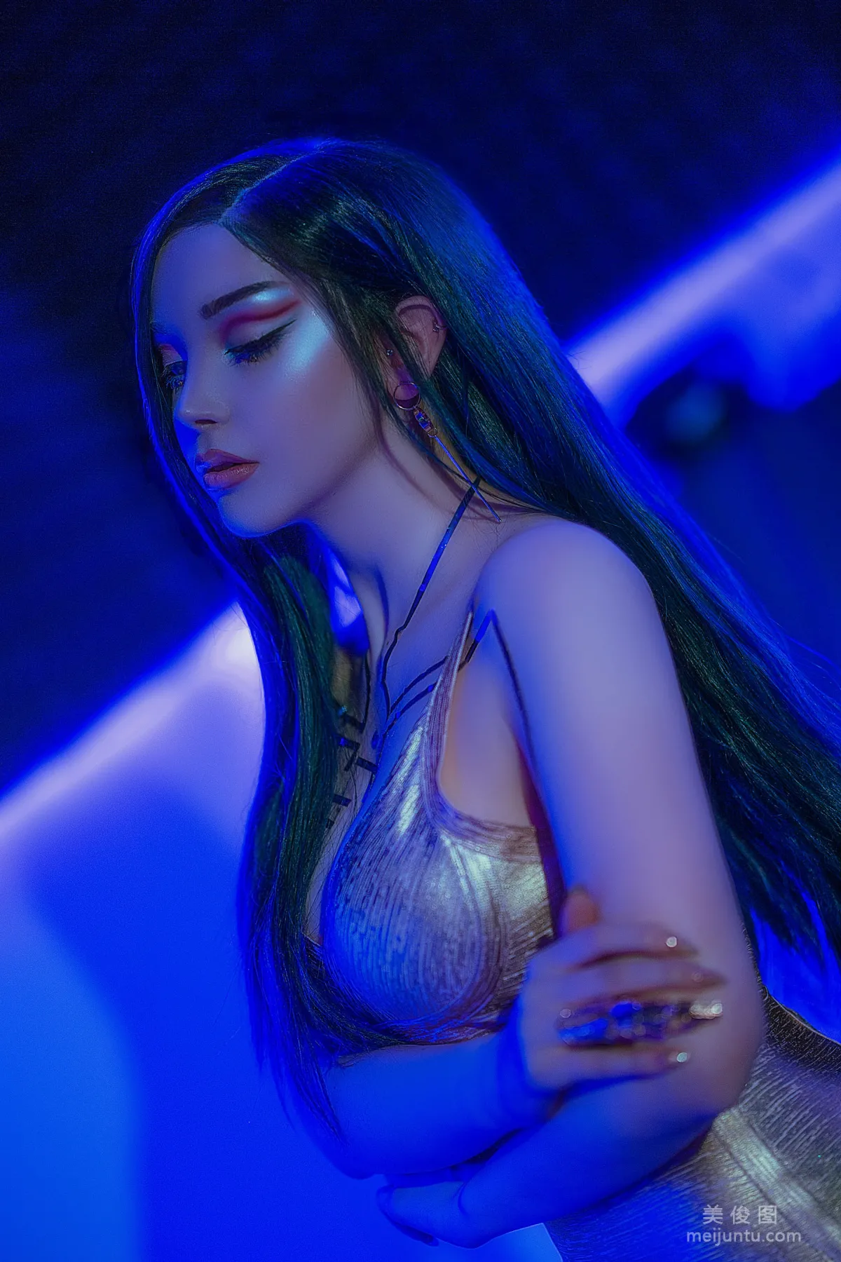 Foreign Beauty SayaTheFox - Cyberpunk Dress photo 9
