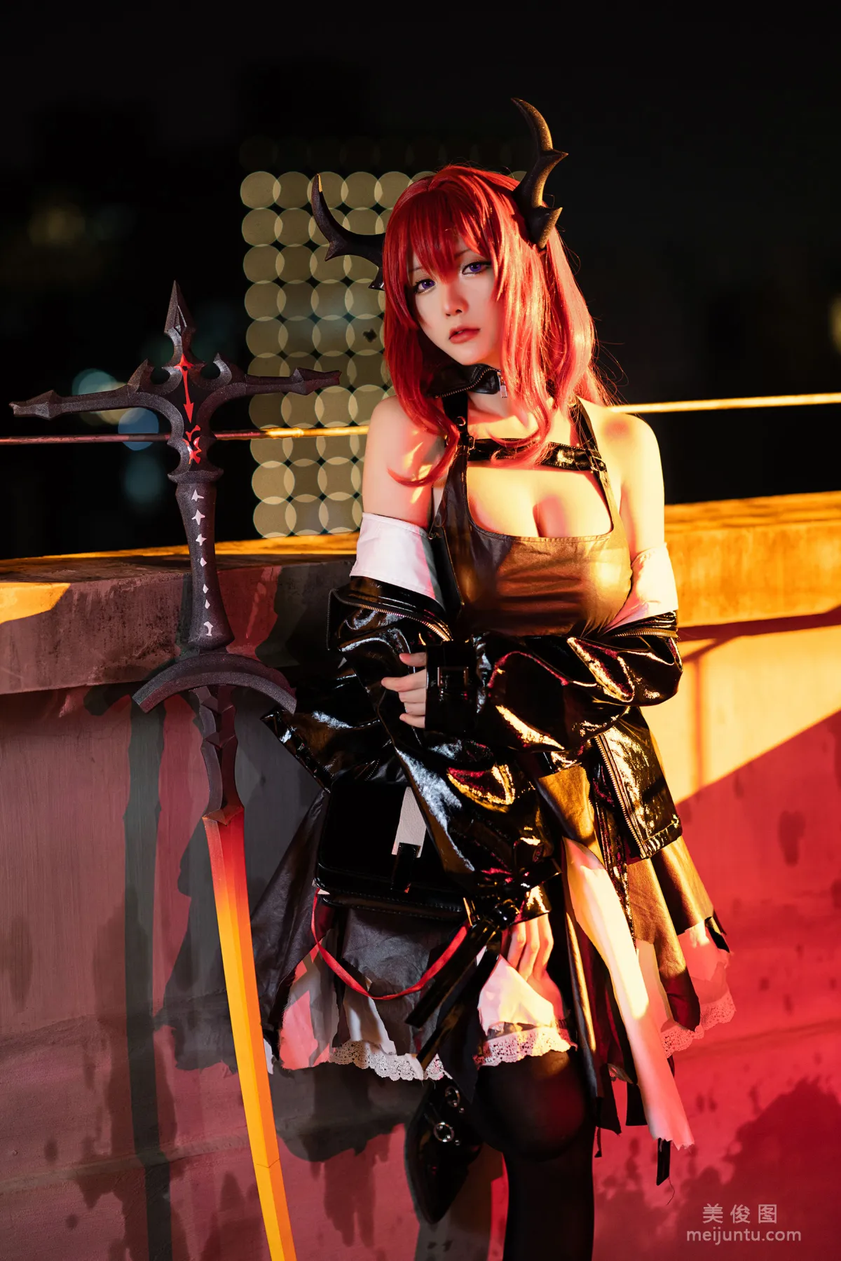 Coser Girl Xingzhi Chichi, Arknights Surtr photo 5