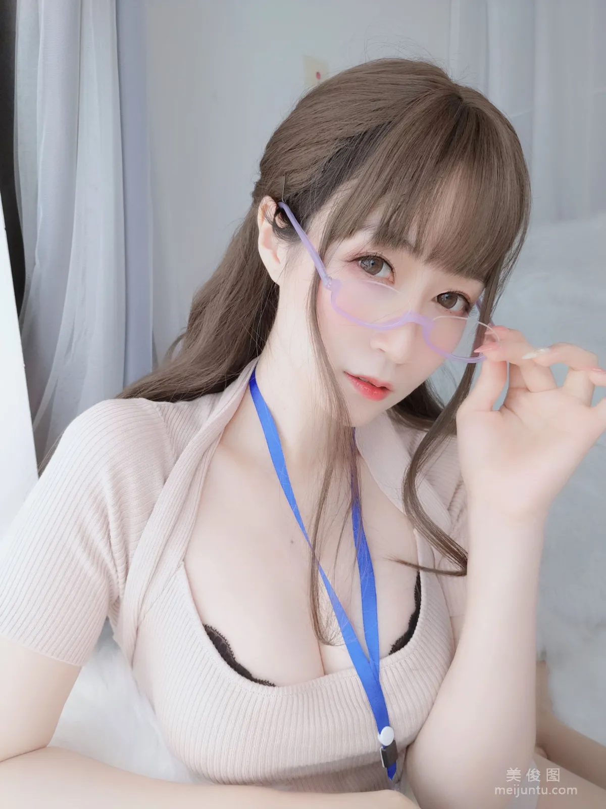 Baiyin 81: Web Idols photo 62