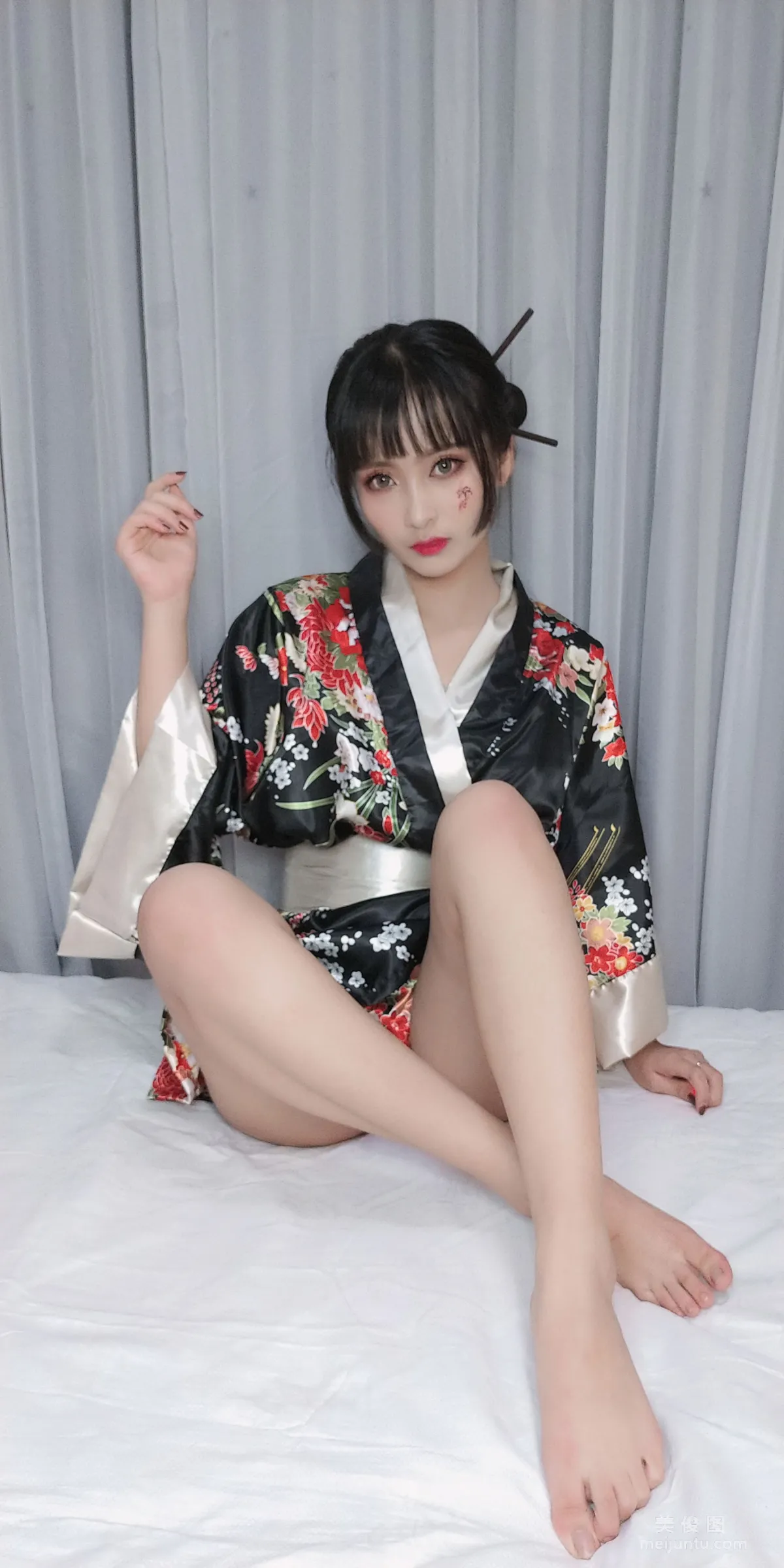 Luoli LoLiSAMA: Web Idols photo 65