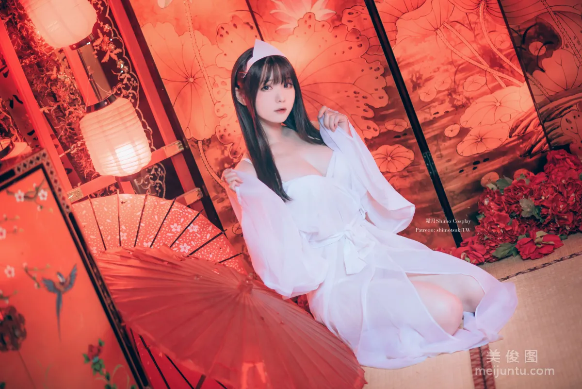Weibo Girl Shuangyue shimo - Halloween Photo Set photo 4