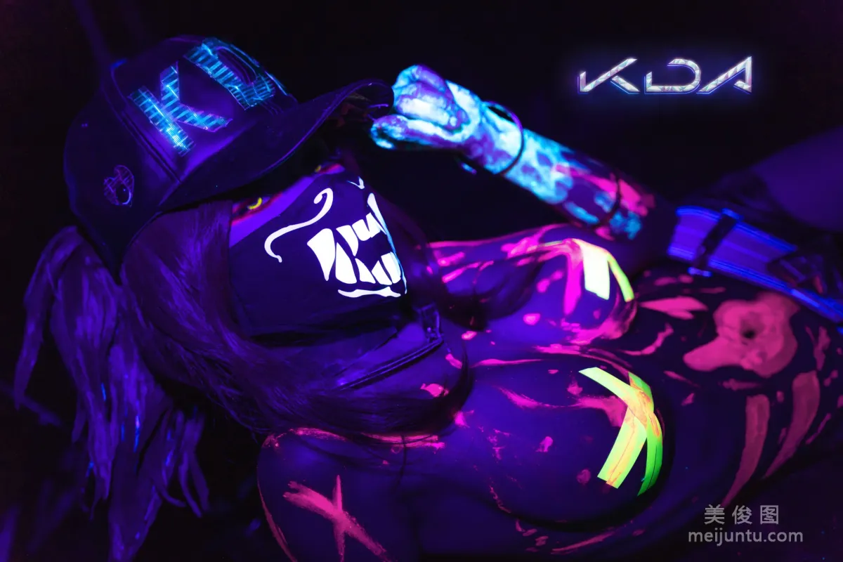 Azami: Web Idols KDA photo 15