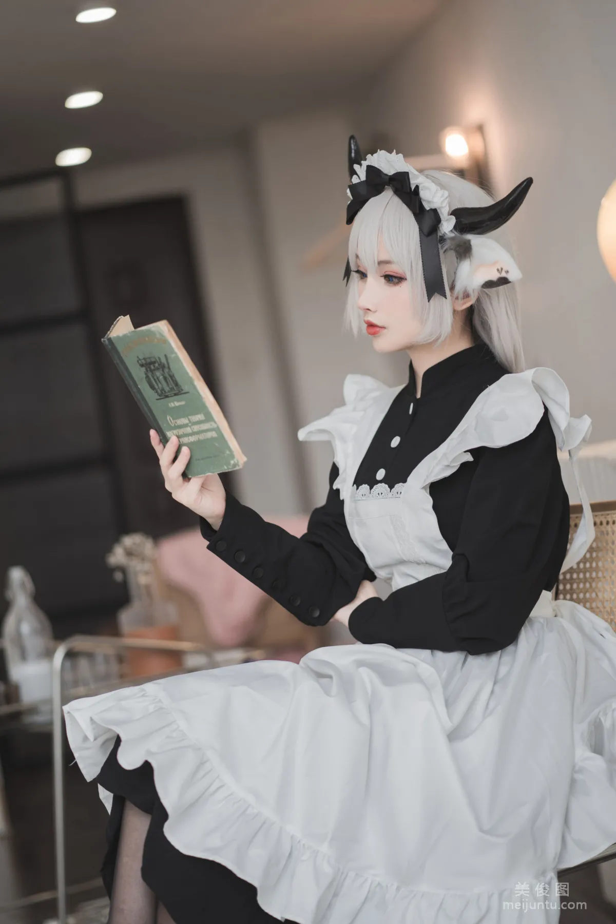 COS Fan Service rioko Liang Liangzi - Sweet Cow Maid photo 9