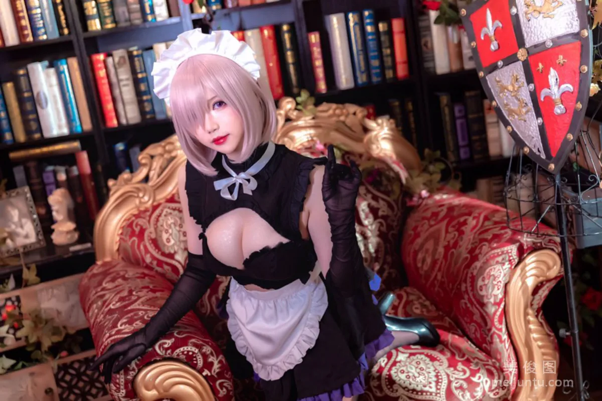 Anime Blogger Xueqing Astra - FGO Photo Set photo 11