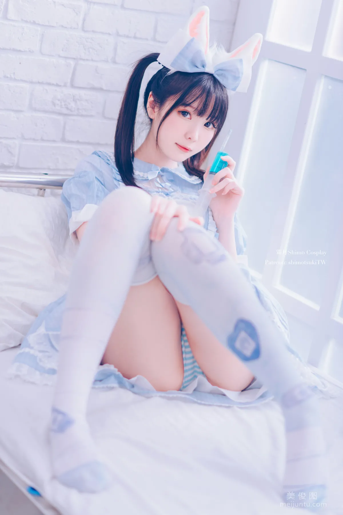 [COS] Weibo Girl Shuangyue shimo, Maid Dress photo 10