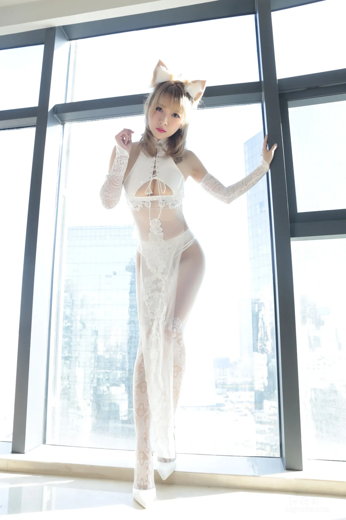 Douyu Streamer Little Witch Luna - White Lover Photo Set photo 15