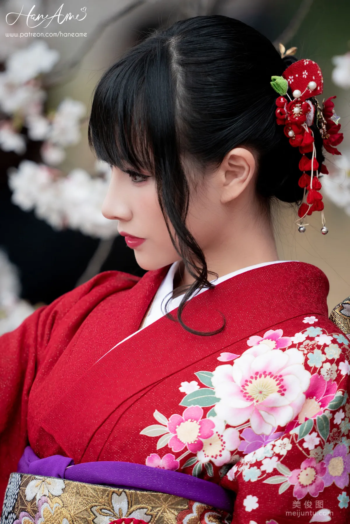 [COS Benefits] Hane Ame Yubo - Crimson Kimono Photo Set photo 1