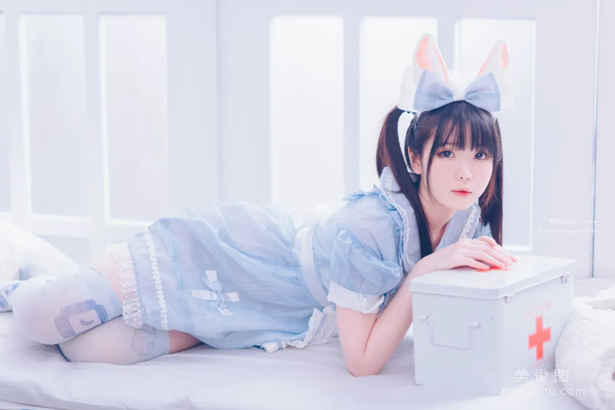 [COS] Weibo Girl Shuangyue shimo, Maid Dress photo 3