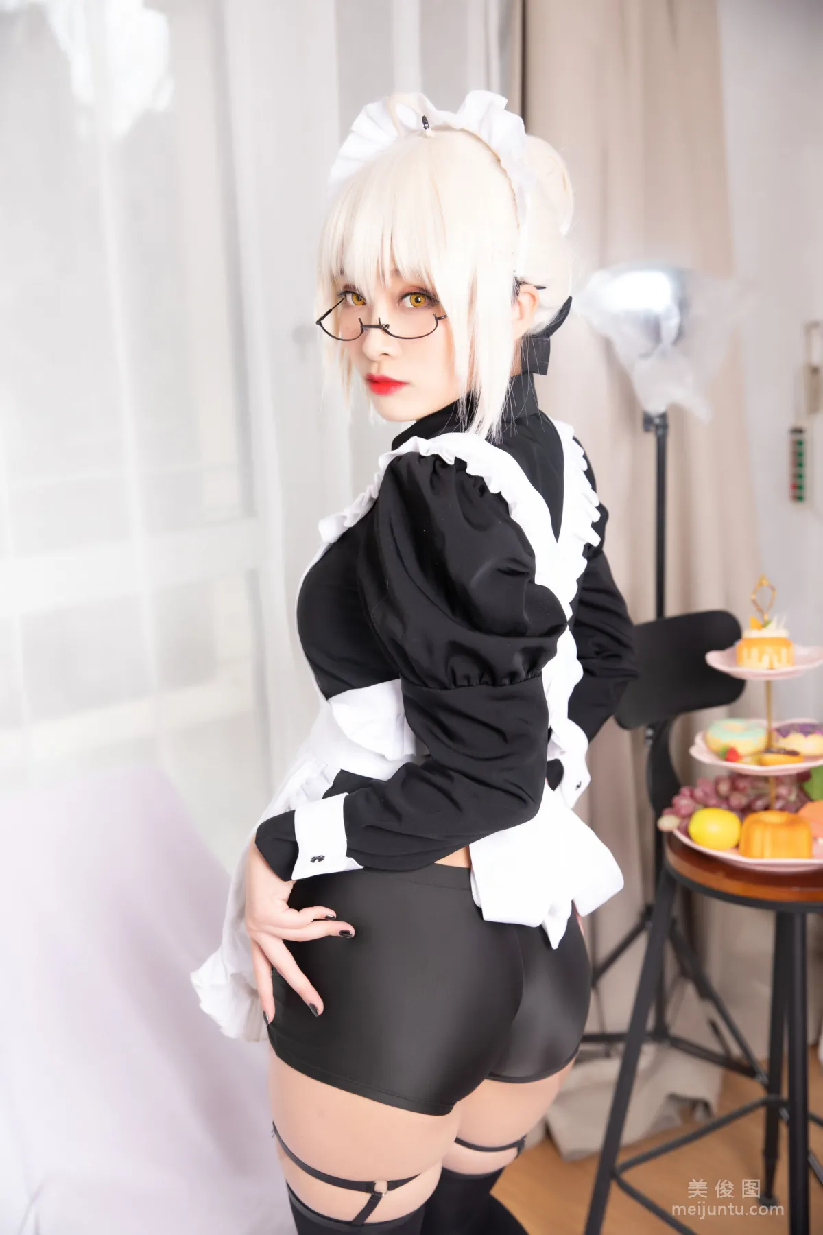 [COS福利] 洛璃LoLiSAMA - BX女仆25