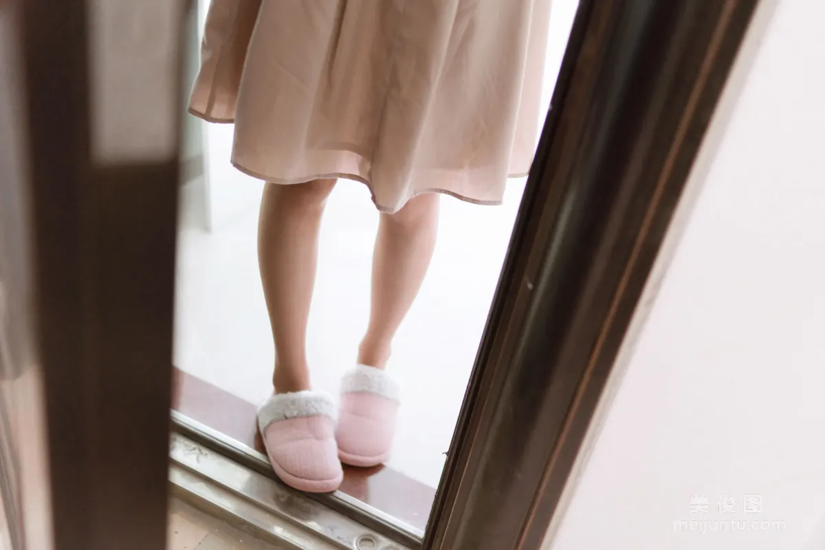 Cute Girl Yanjiang Damo Wang w - Wife Stockings Black Tea Photo Set photo 12