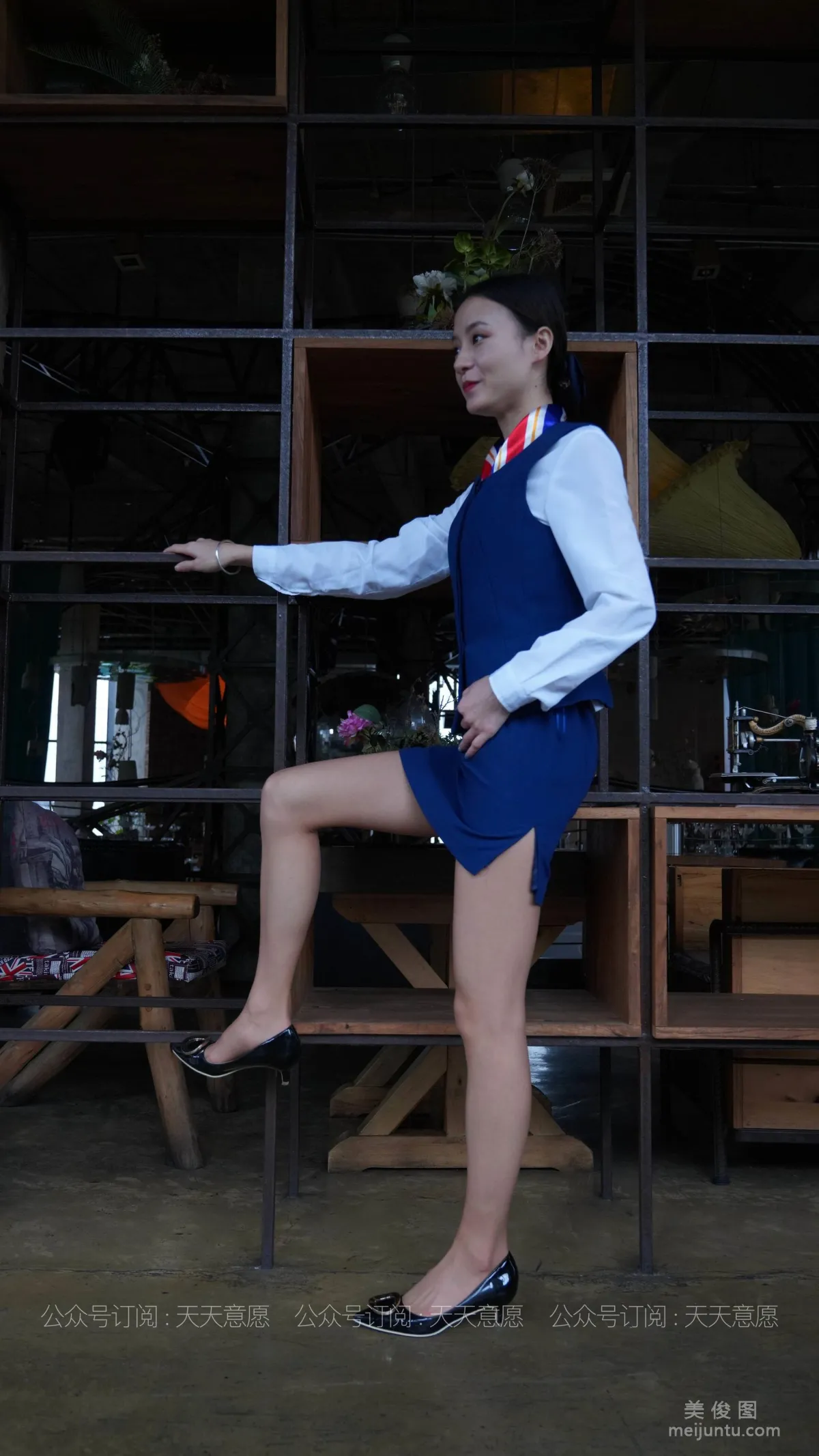 [IESS异思趣向] 丝享家 766 小六《蓝色套装展示》 丝袜美腿写真66