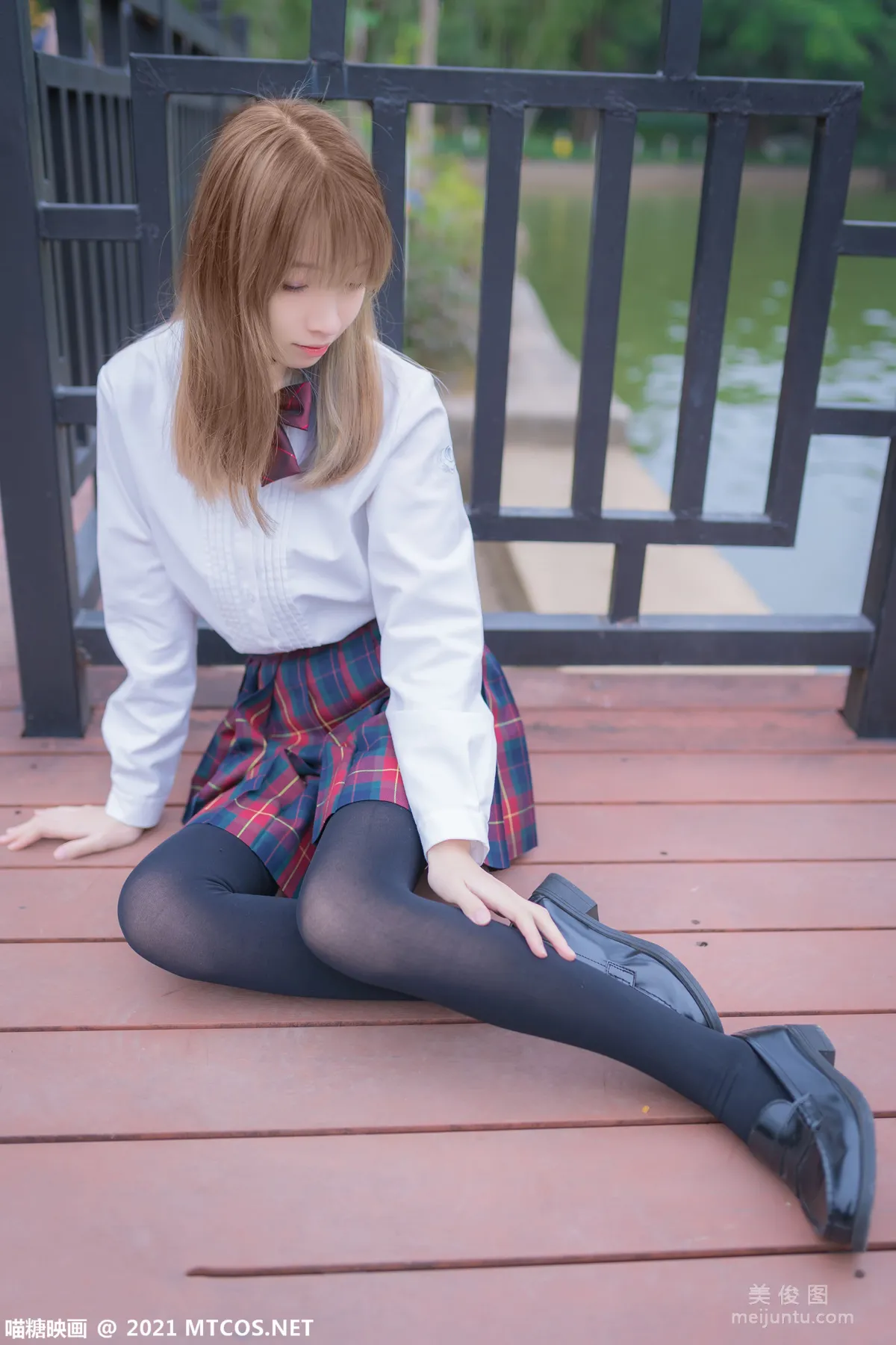 [喵糖映畫] VOL.388 戶外制服 寫真套圖 38