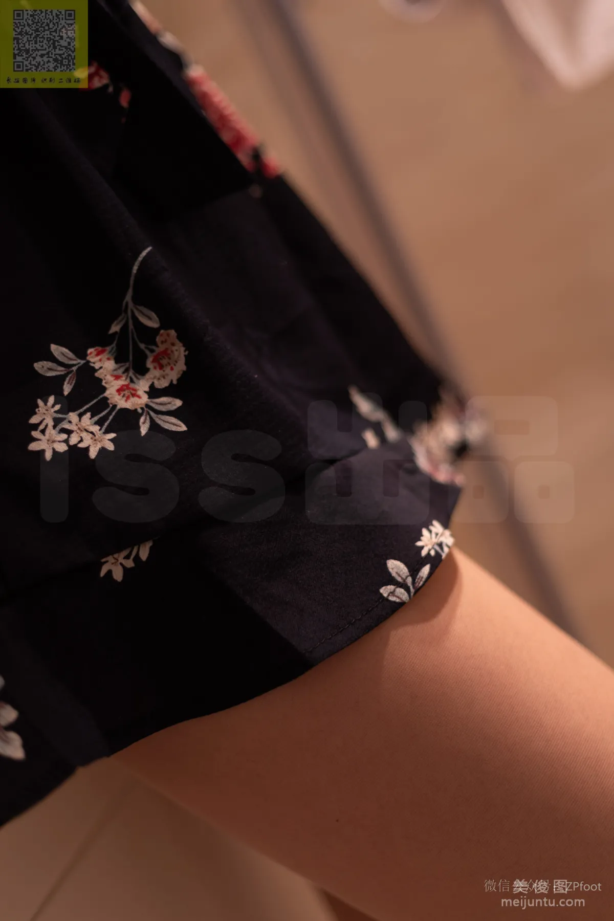 [LSS] NO.297 Xiao Xin's Beige Stockings and Floral Skirt photo 33