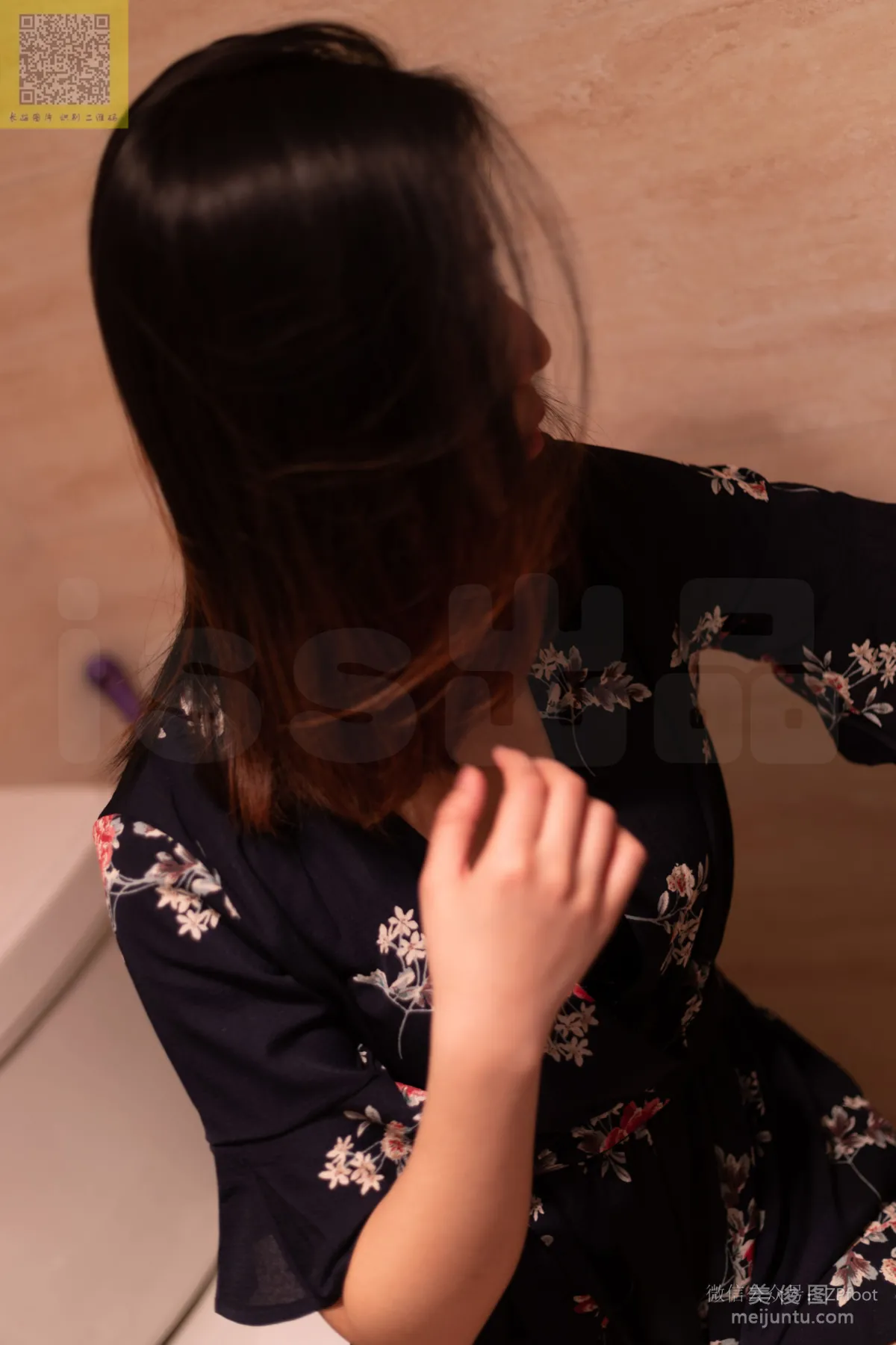 [LSS] NO.297 Xiao Xin's Beige Stockings and Floral Skirt photo 23