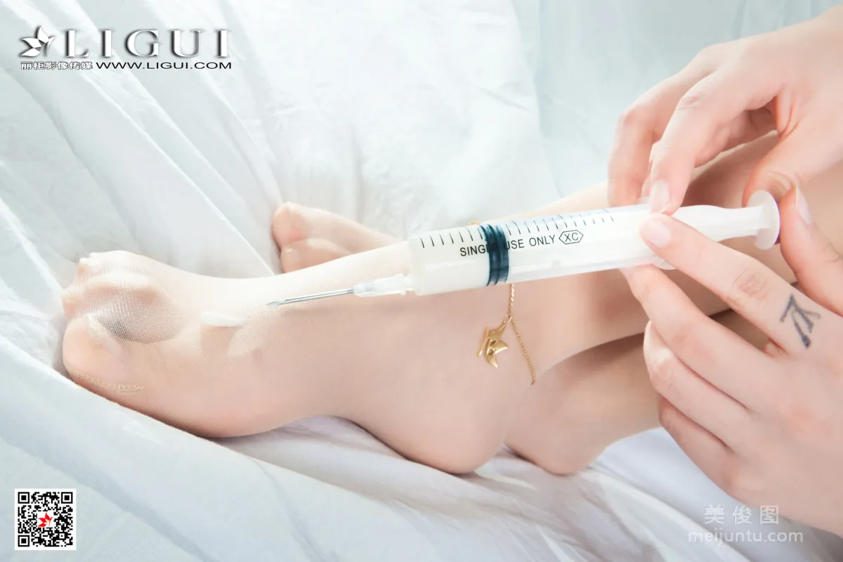 [麗櫃Ligui] 小熊 《領主級特護》 絲襪寫真 37