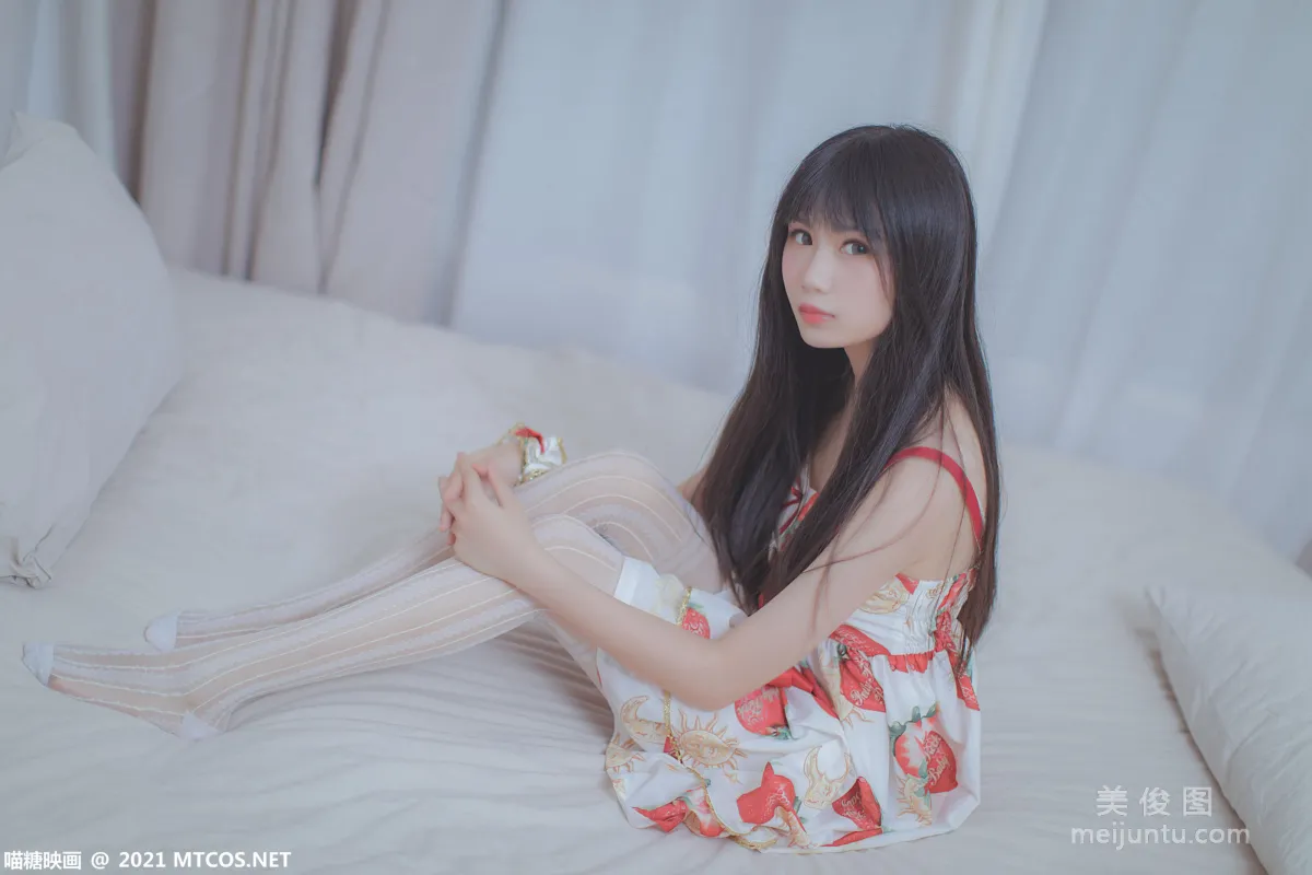 [喵糖映畫] VOL.407 草莓小裙子 寫真套圖 31
