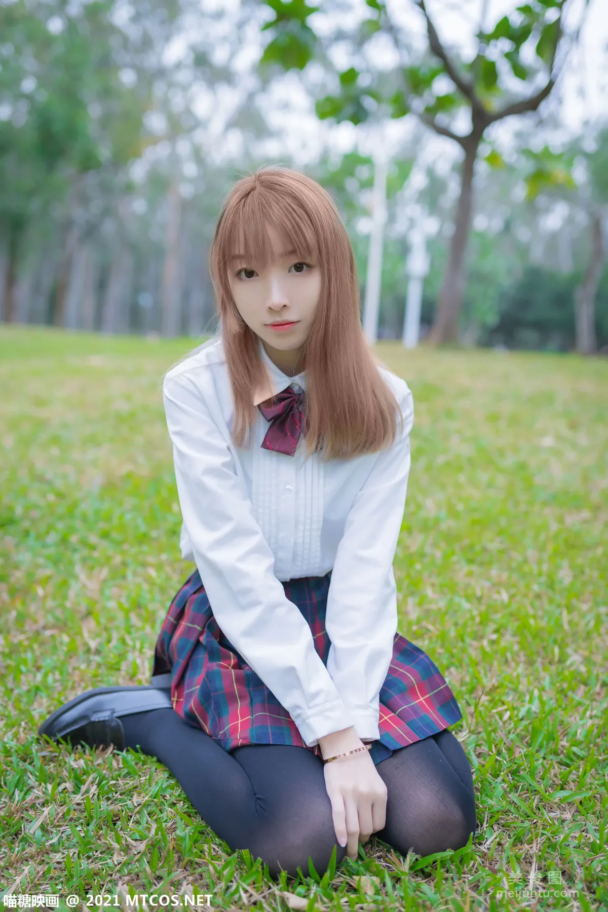 [喵糖映畫] VOL.388 戶外制服 寫真套圖 32