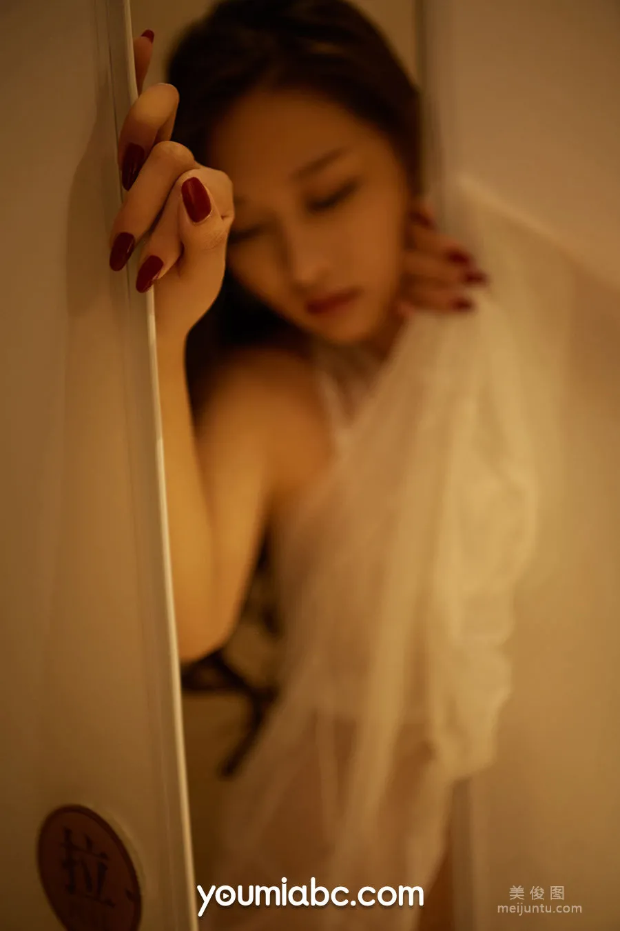 [尤蜜YouMiabc] 溪溪 - 深夜调情10