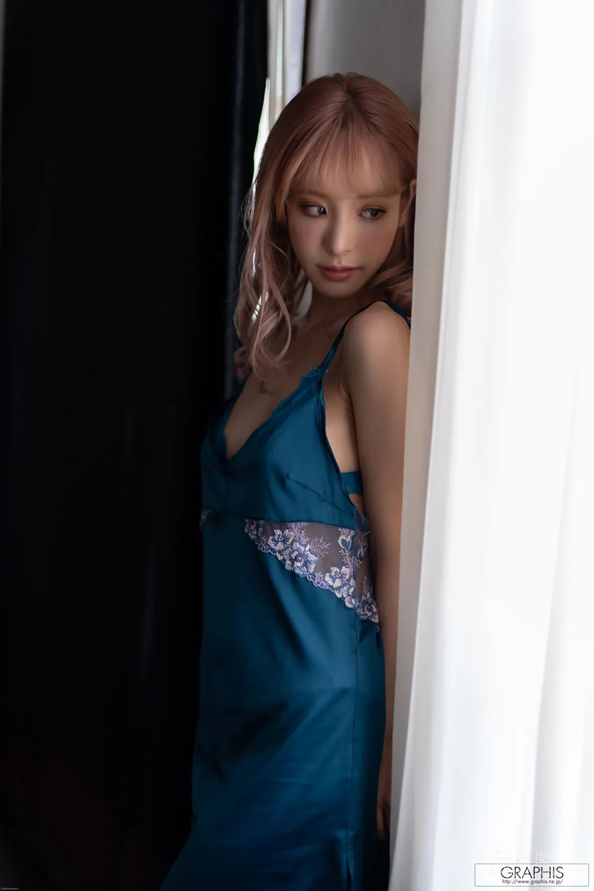[Graphis] Special - Kana Momonogi - Change! photo 34