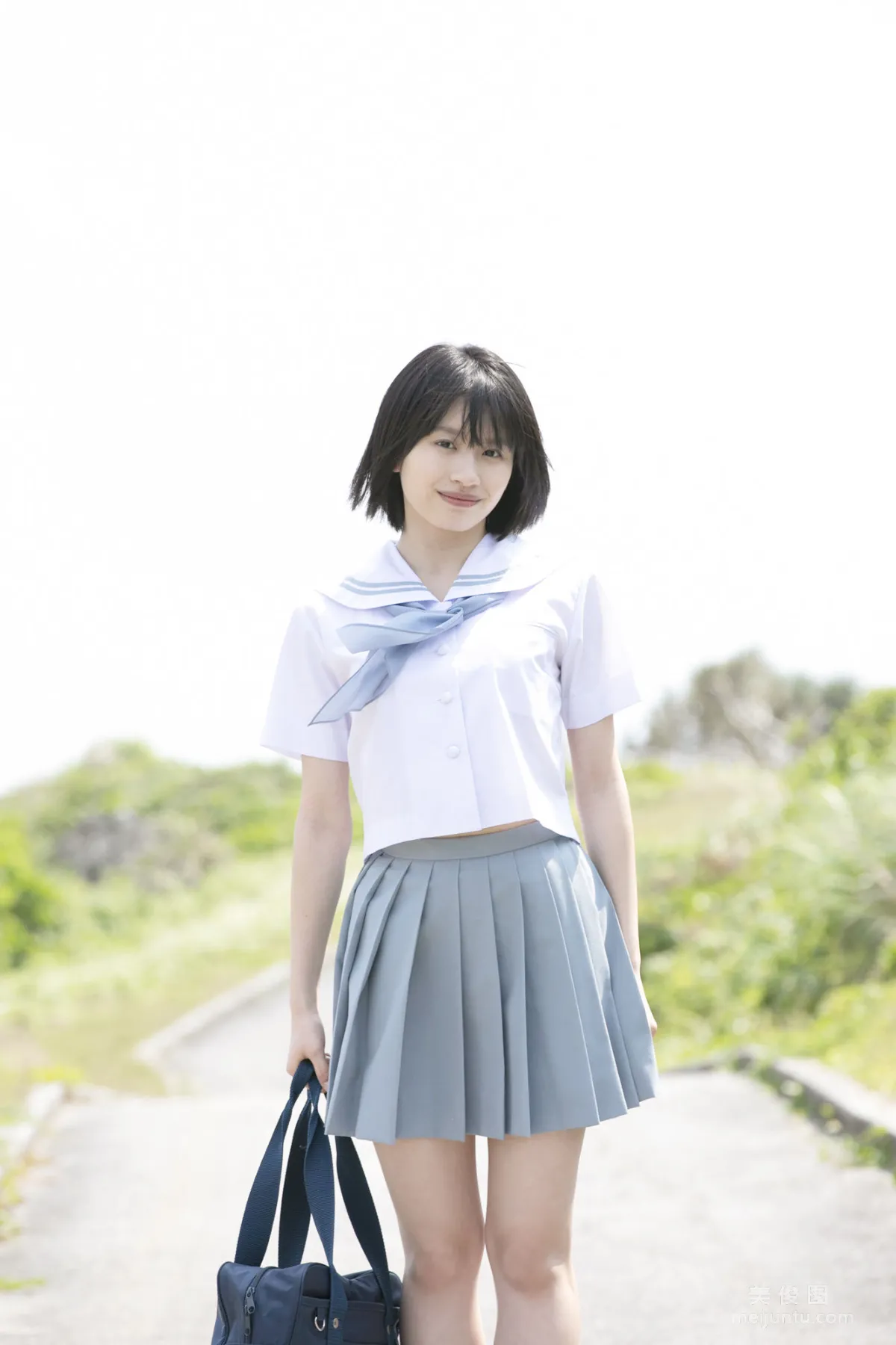 [Hello! Project Digital Books] No.201 淺倉樹々 Kiki Asakura 13