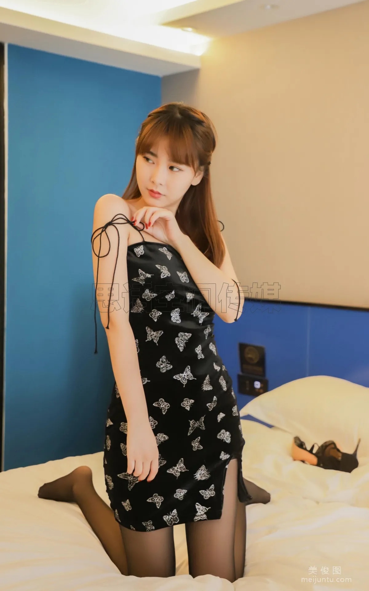 [SiHua] SJ006 Su Yu - Sweet School Beauty on the Bed photo 21