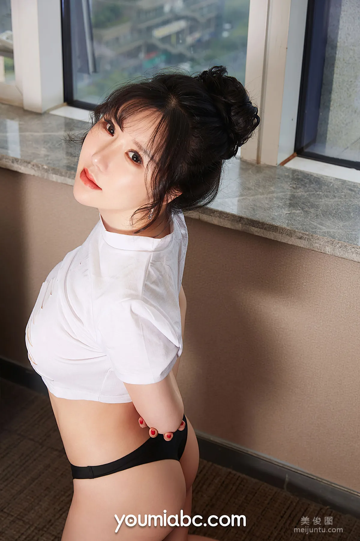 [YouMiabc] Naixi Baobao - Uncontrollable Desire photo 14