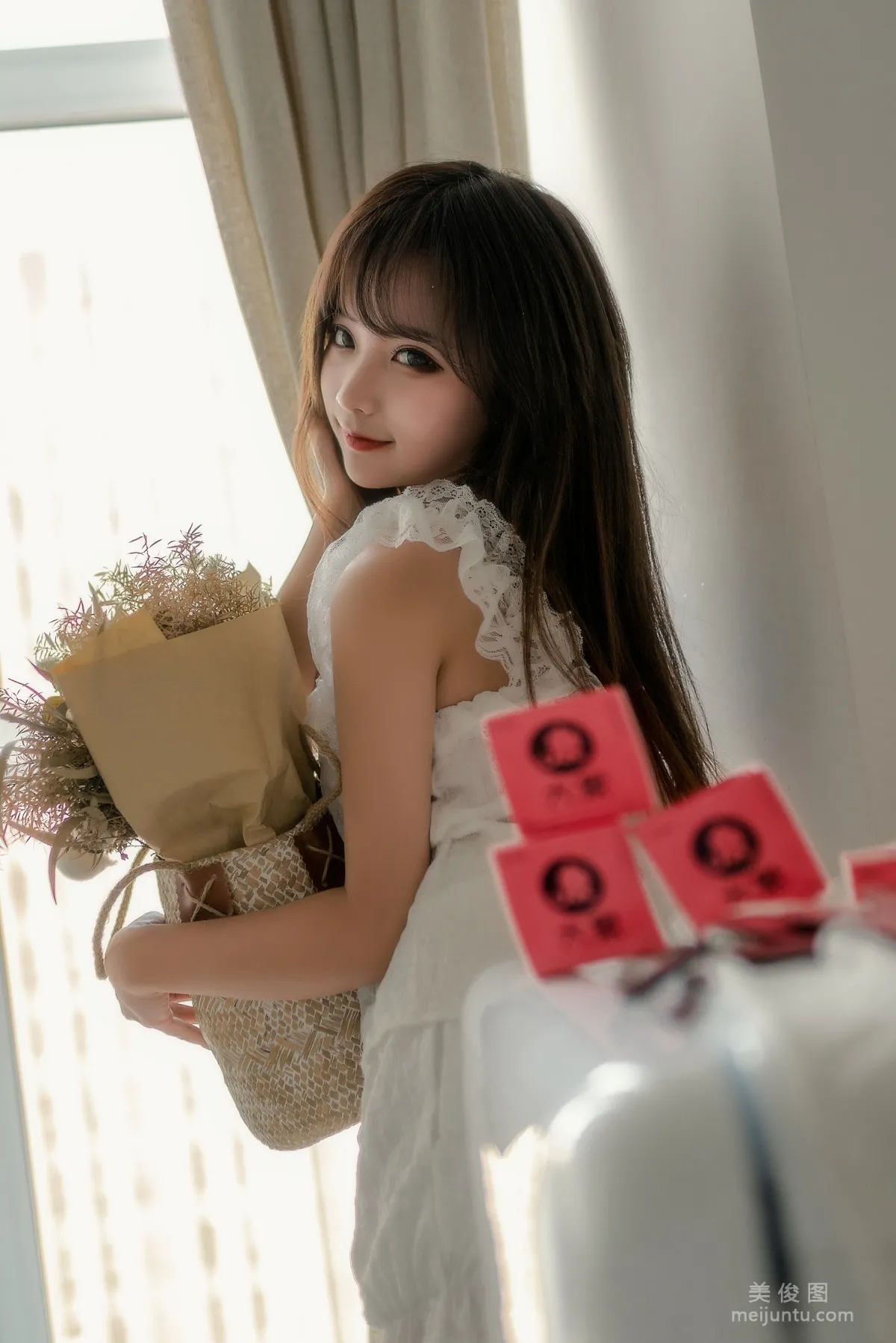 Chun Momo: Web Idols photo 15