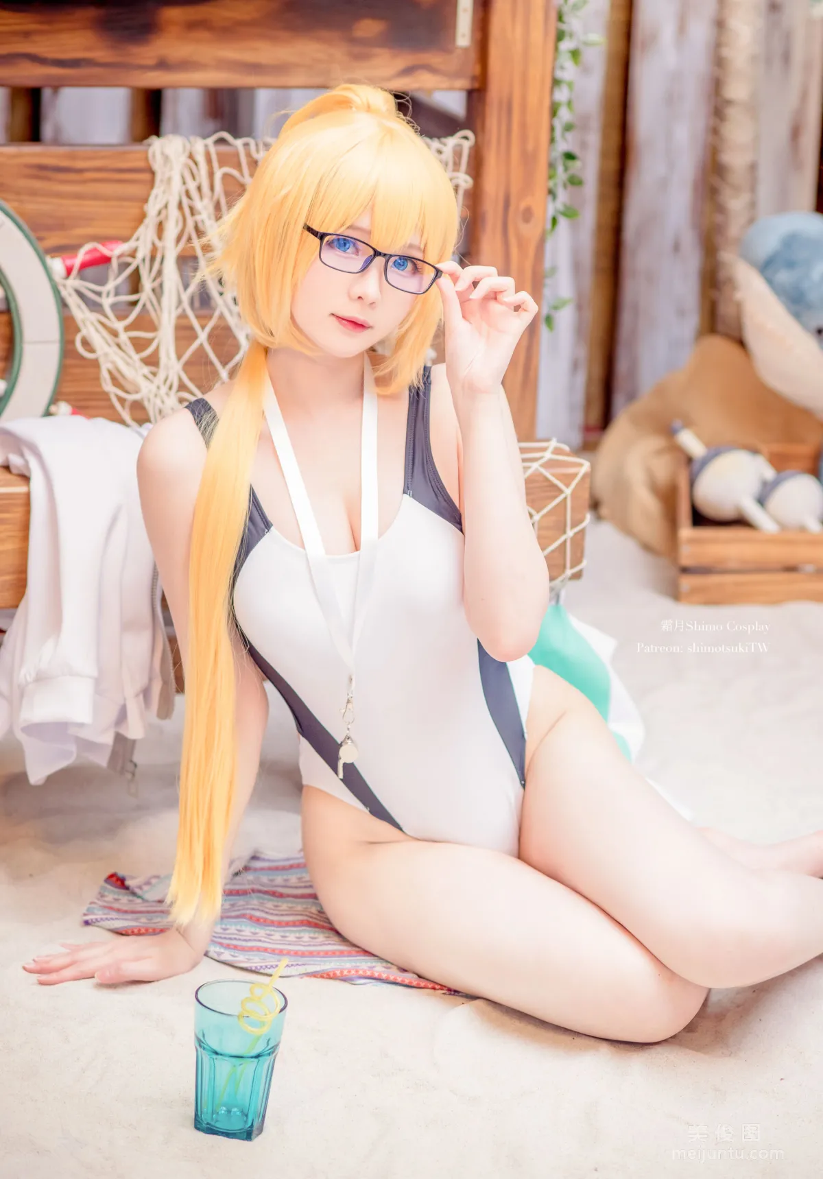 Shuangyue shimo: Web Idols photo 2