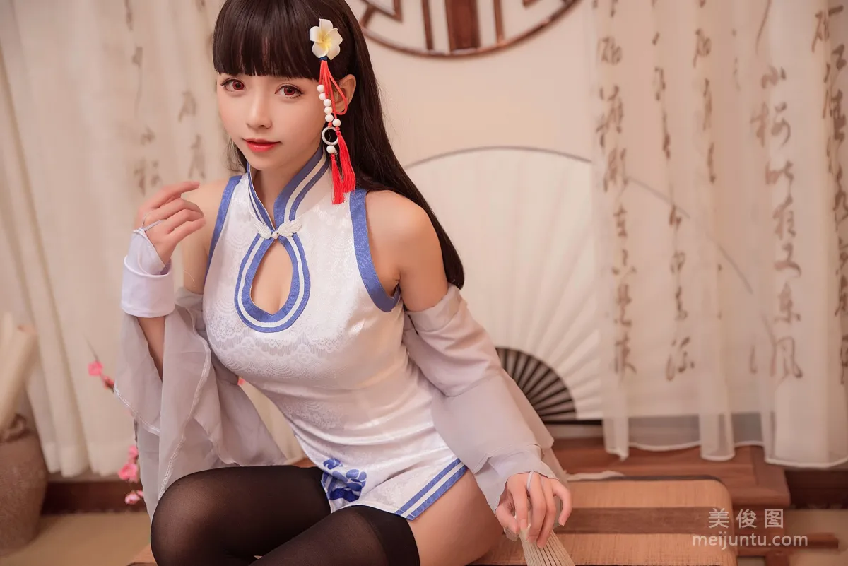 [COS] Dada Juanjuan Xiaojuan - Black Stockings Qipao photo 6