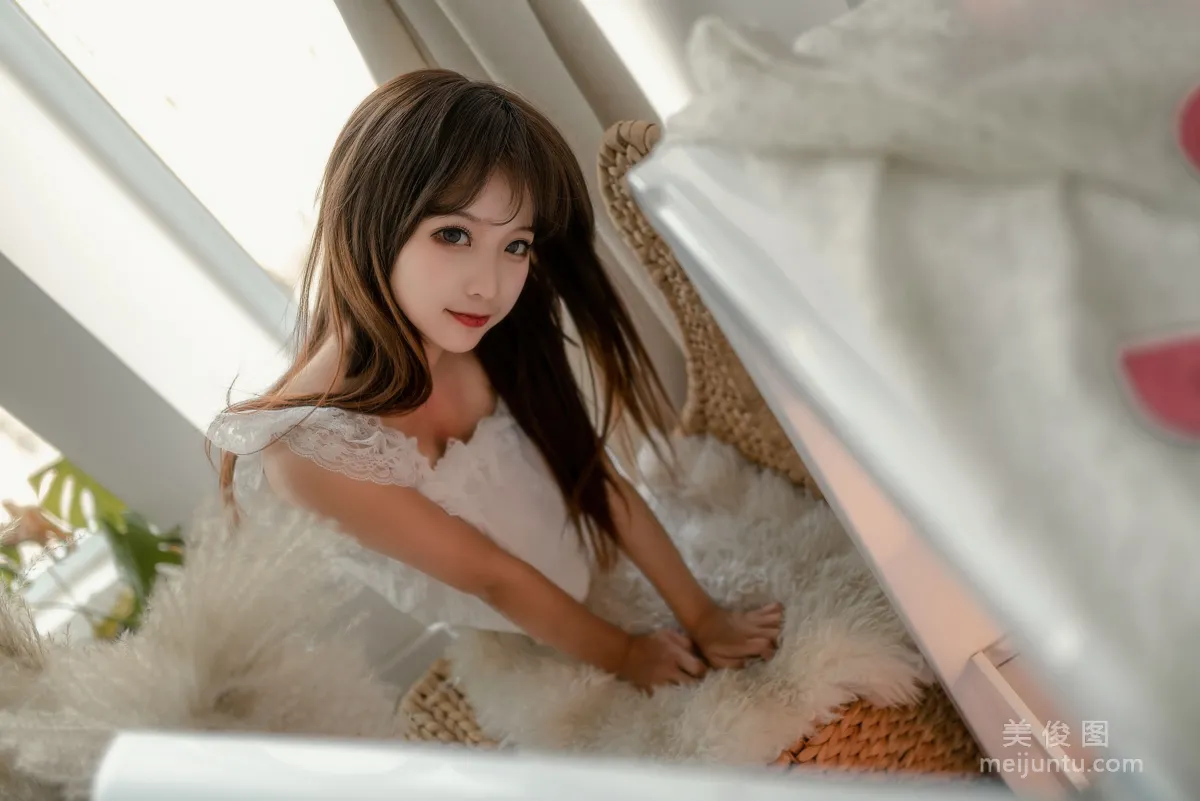 Chun Momo: Web Idols photo 18