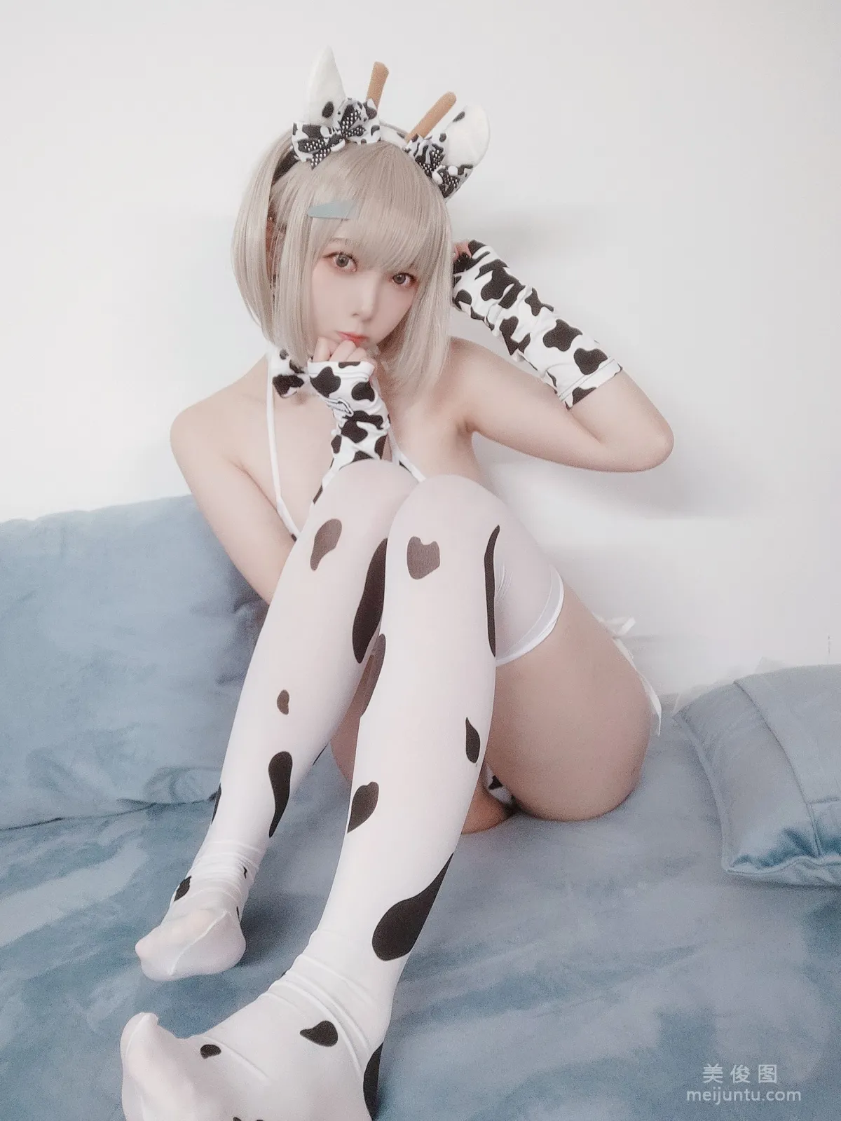 [COS] Anime Blogger Minglai Miqi, Cow photo 16