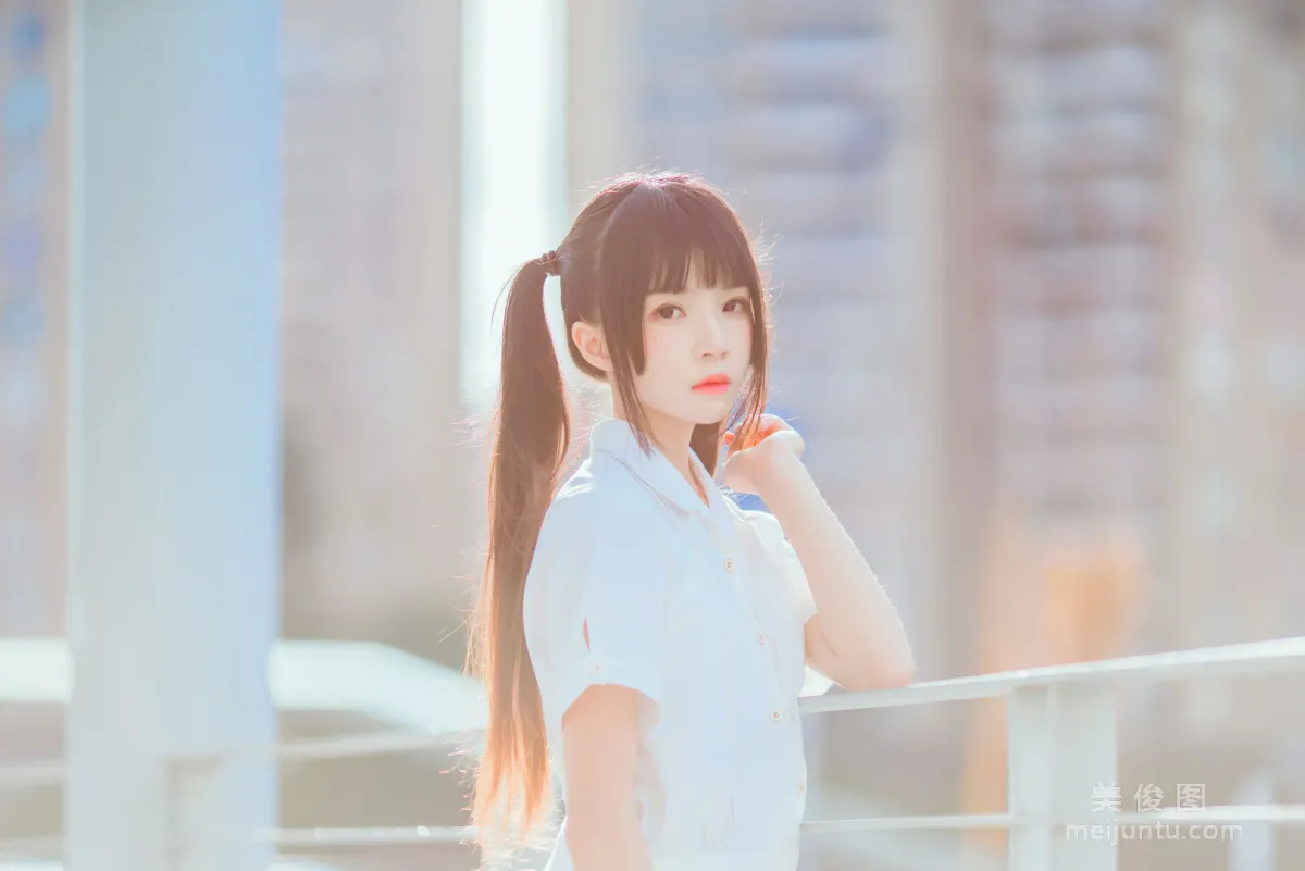 Ying Taomiao: Web Idols photo 8
