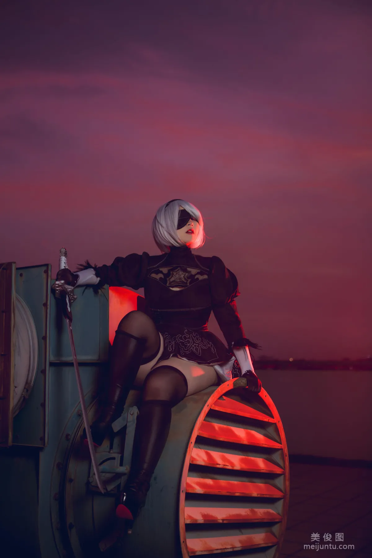 [COS福利] Uy Uy - 2B 写真集38