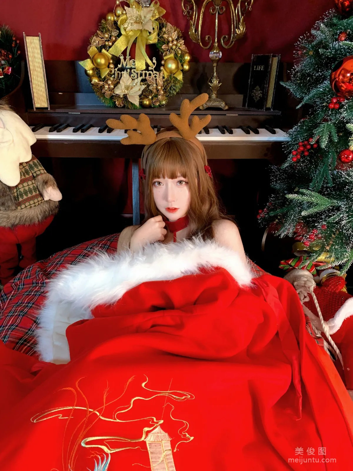 Mao Jiujiang: Web Idols photo 19
