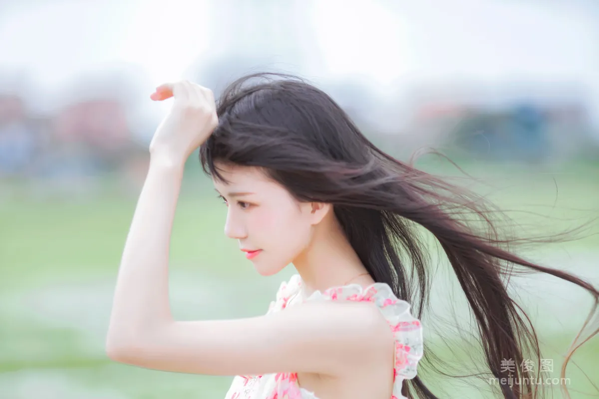 Ying Taomiao: Web Idols photo 7