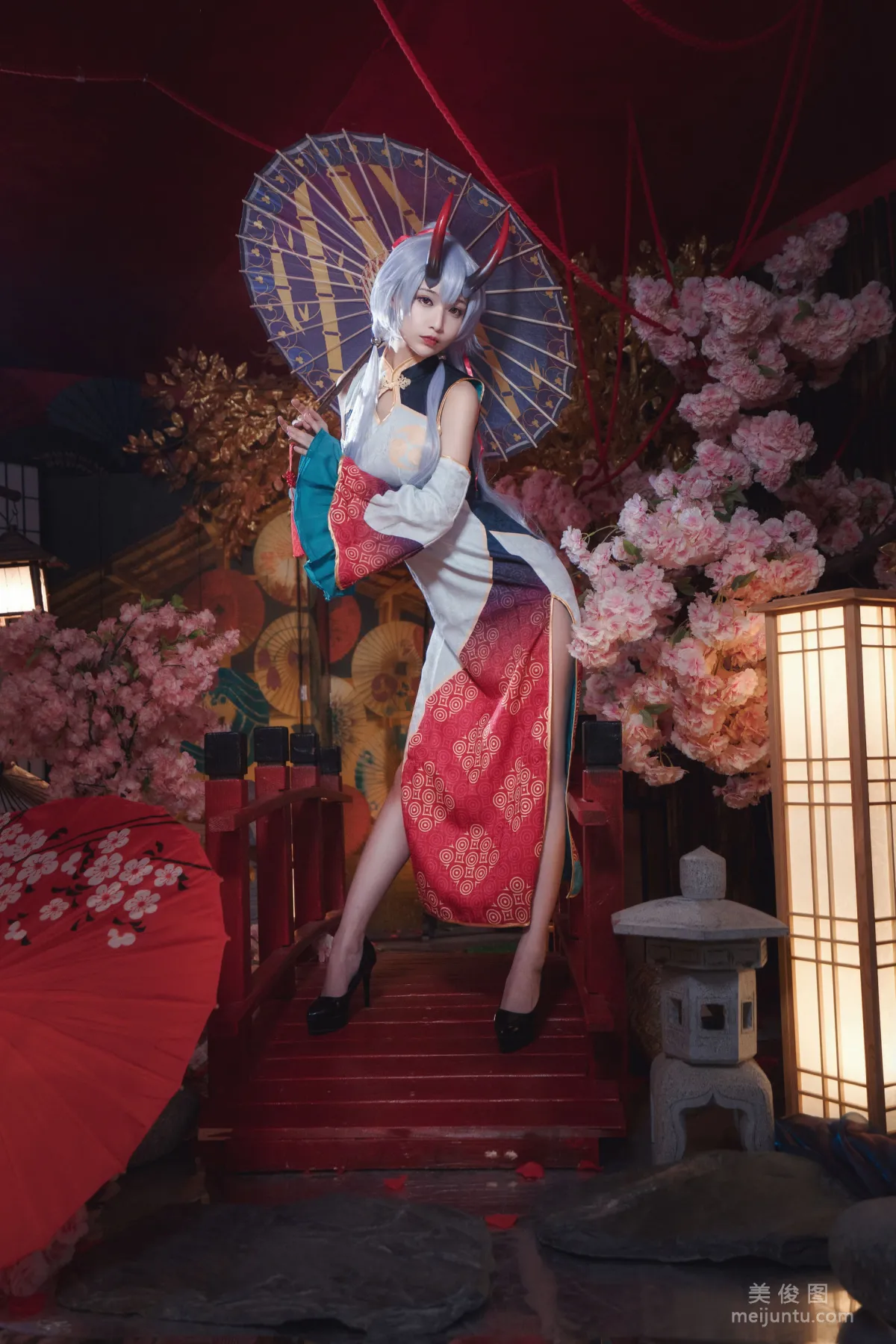 [COS Bonus] Anime Blogger Tieban Shaogui Wu w, Ba Yuqian Photo Set photo 7