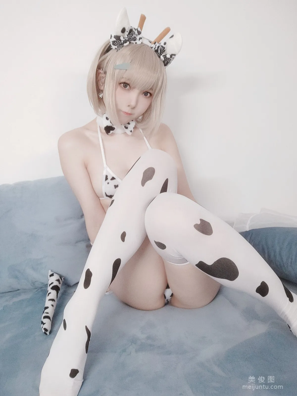[COS] Anime Blogger Minglai Miqi, Cow photo 13