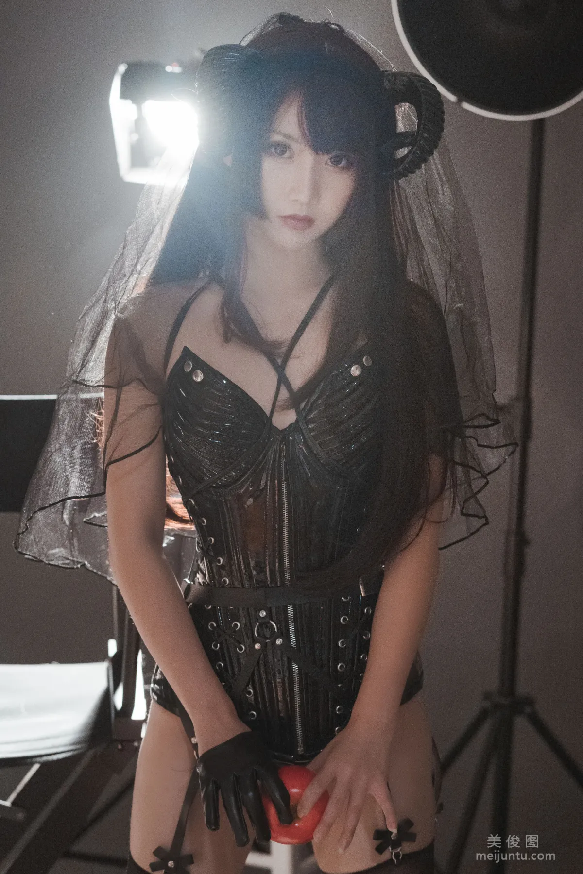 [COS] Mianbing Xianer - Corset Succubus photo 23