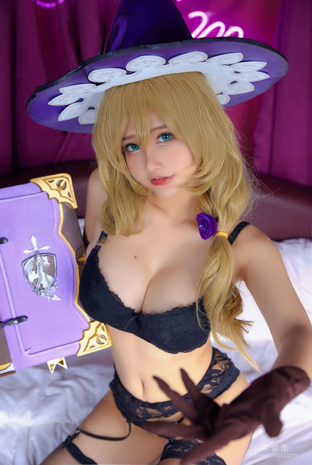 Azami: Web Idols photo 18