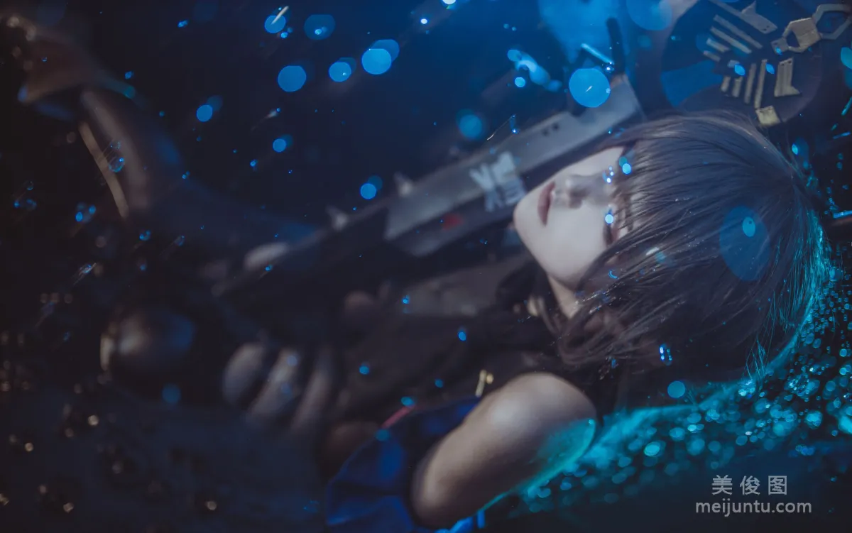 微博萌妹蓝小沂KiKi - 明日方舟 幽灵鲨3