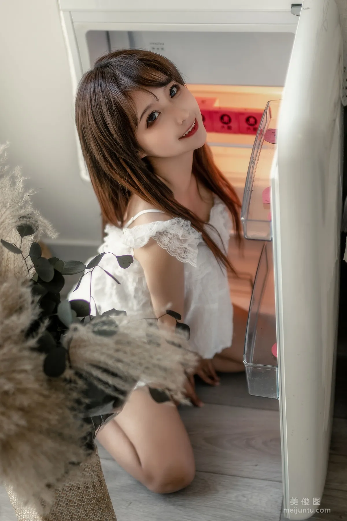 Chun Momo: Web Idols photo 20