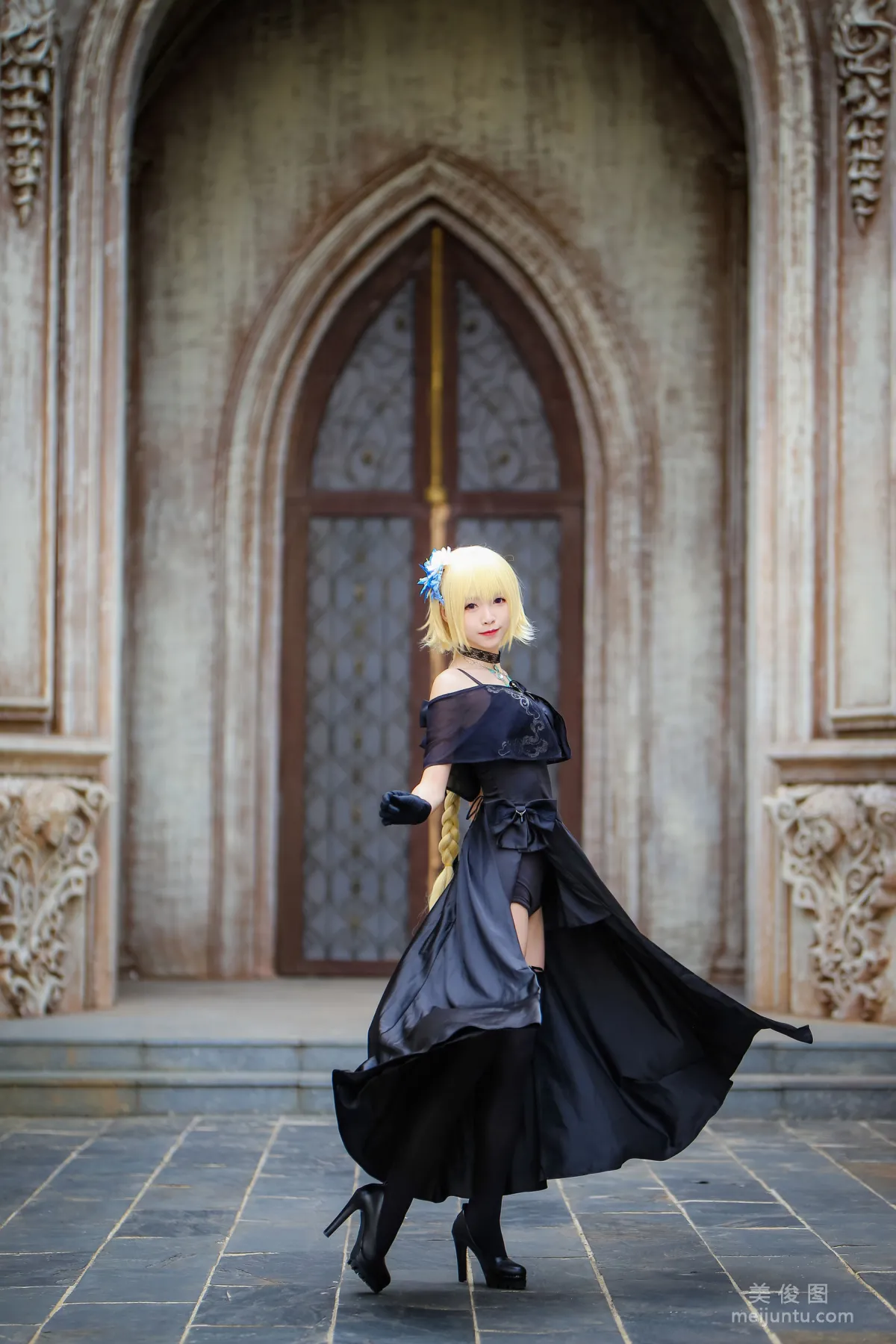[Cosplay] Dada Juanjuan Xiaojuan - Behold Her Majesty the Queen photo 24