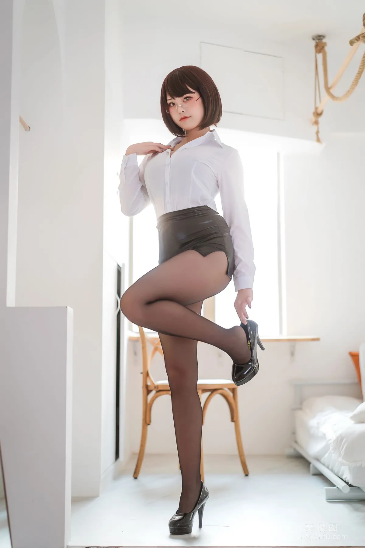 Cute Girl Mizhi Maoqiu - Drunk OL Photo Set photo 1