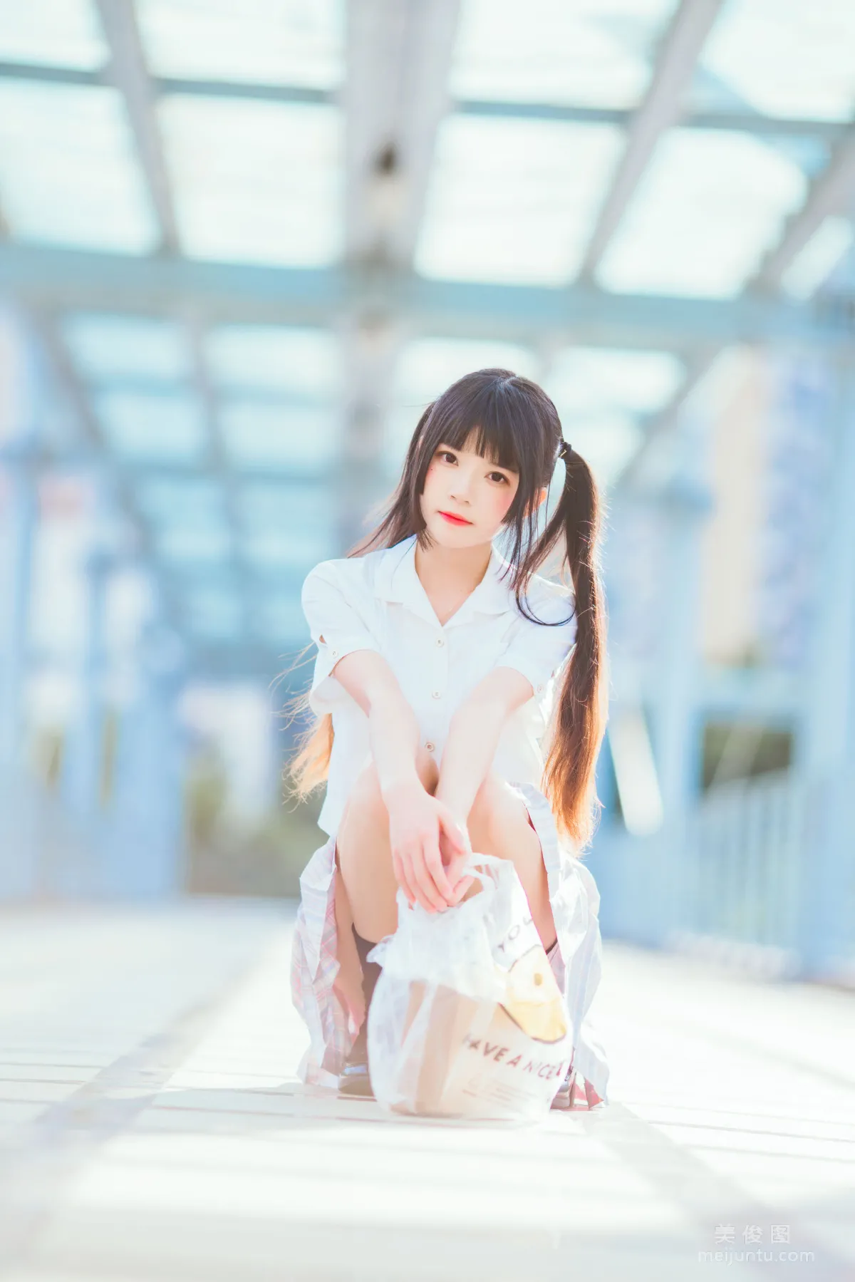 Ying Taomiao: Web Idols photo 5