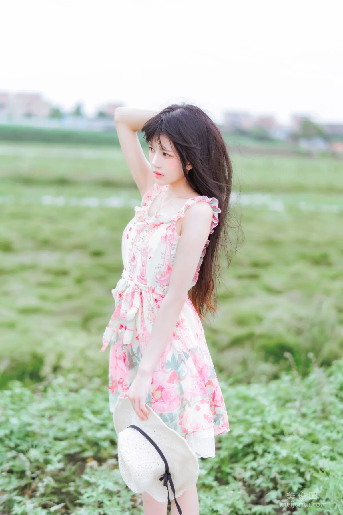 Ying Taomiao: Web Idols photo 12