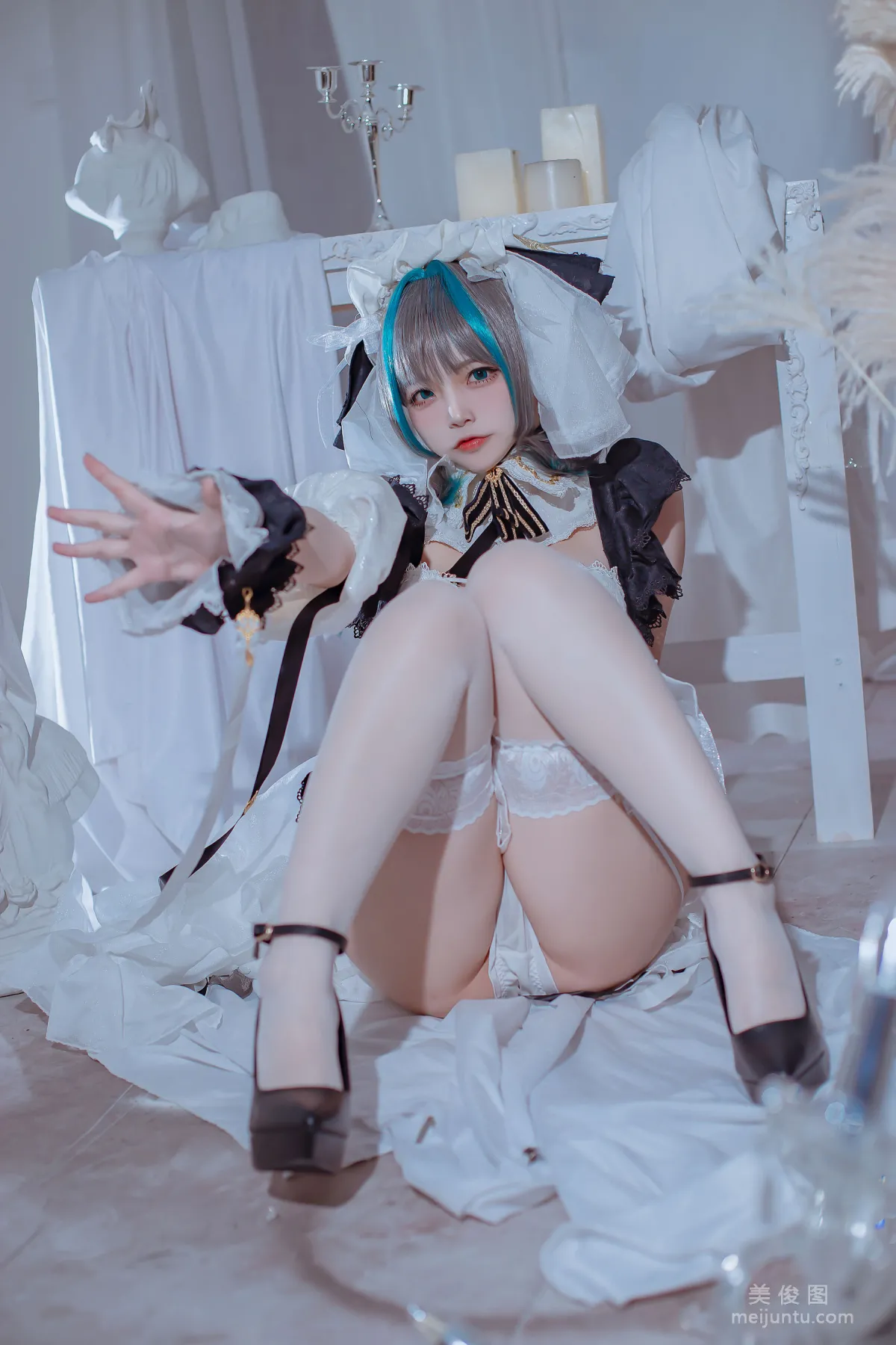 Erzuo Nisa: Web Idols photo 15