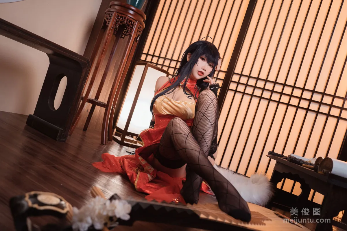 [COS] Mianbing Xianer - Taihou Qipao photo 10