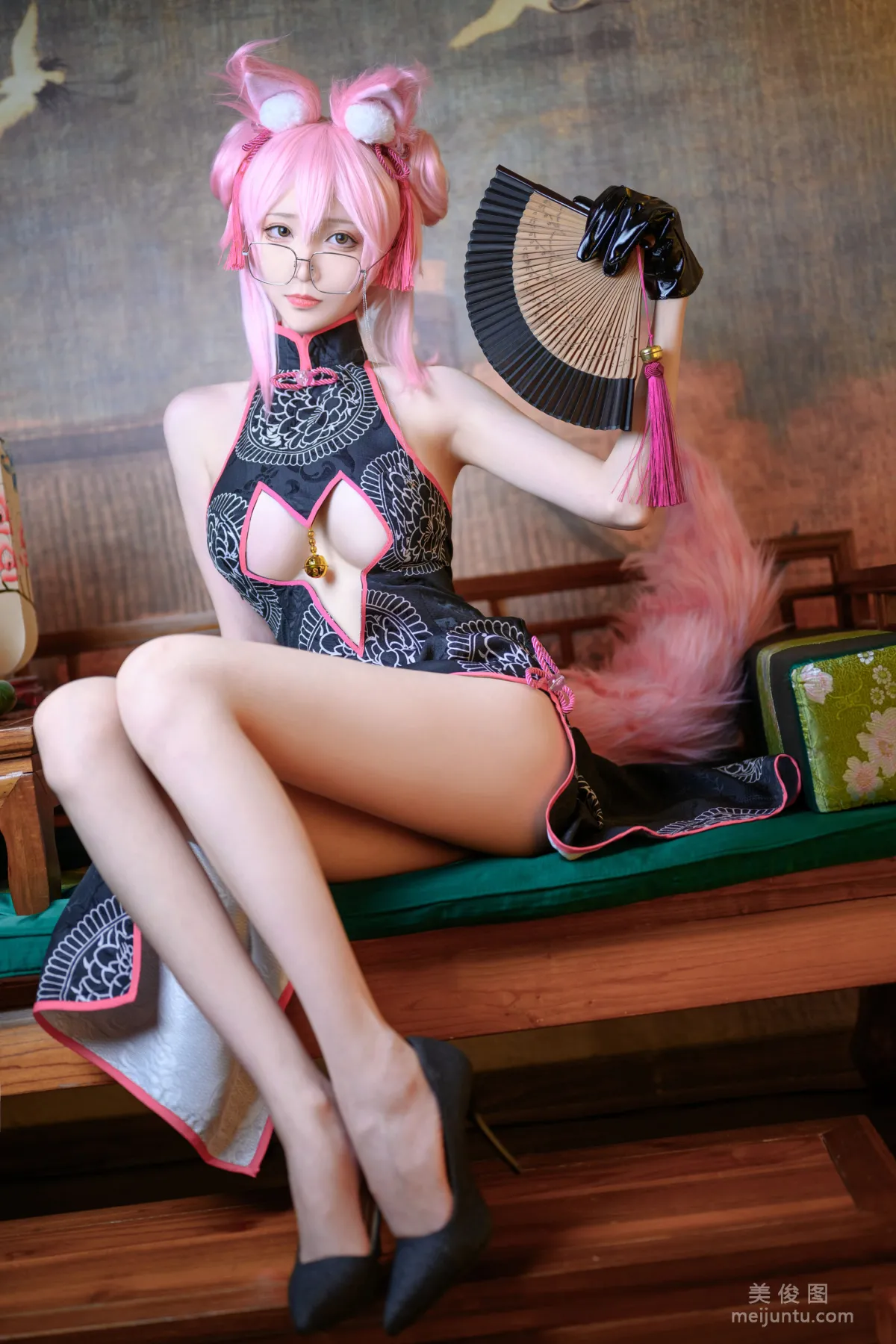 Qingqingzi Js: Web Idols photo 39