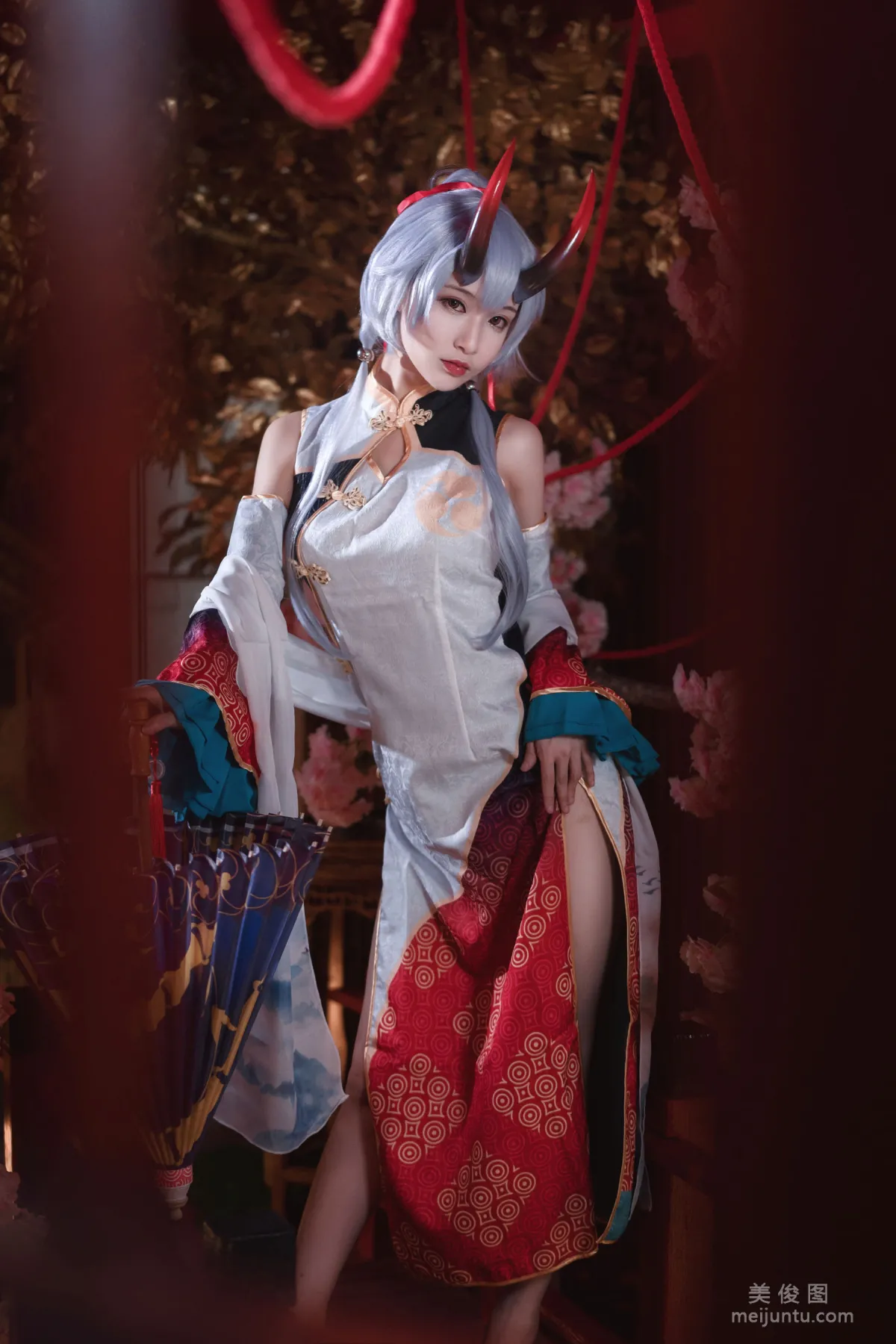 [COS Bonus] Anime Blogger Tieban Shaogui Wu w, Ba Yuqian Photo Set photo 4