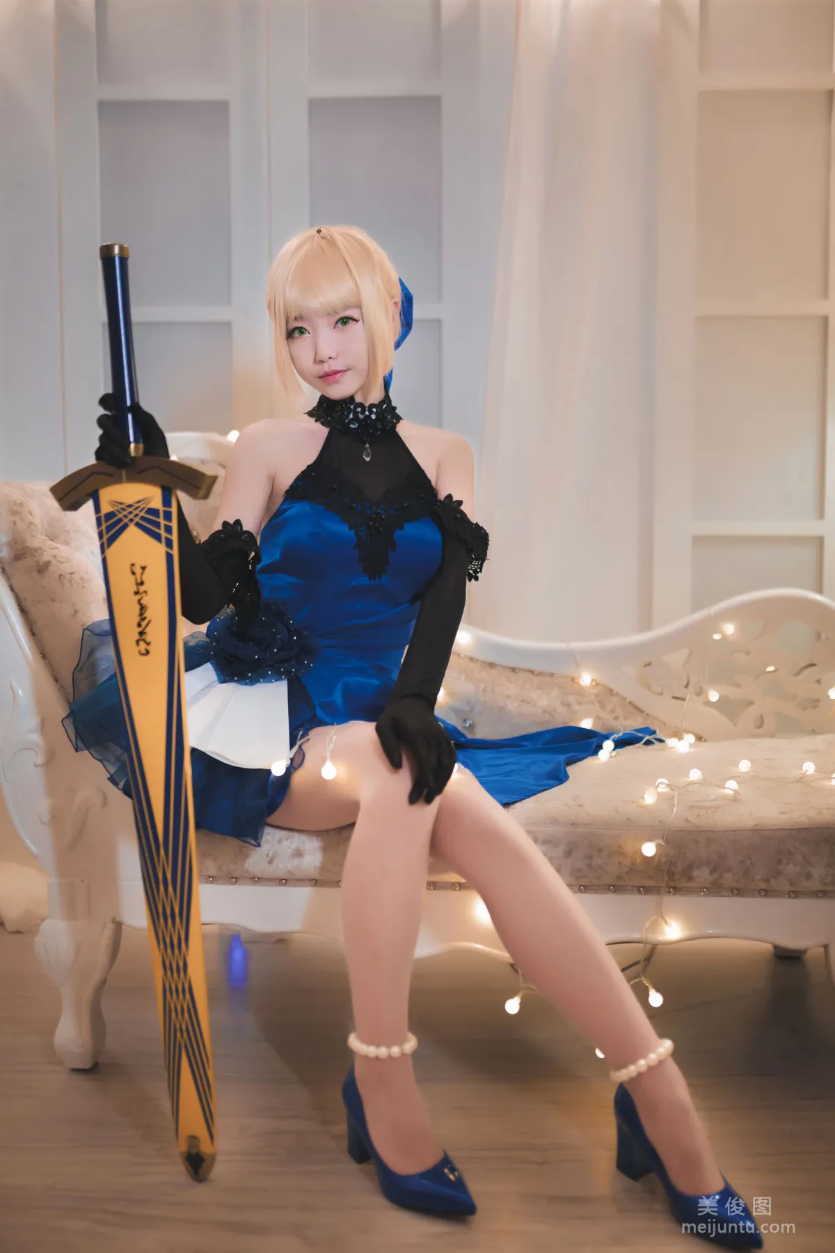 [Cosplay] Dada Juanjuan Xiaojuan - Behold Her Majesty the Queen photo 5
